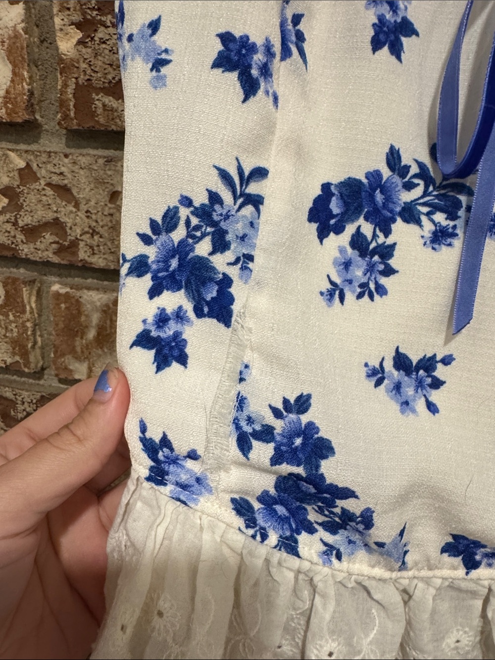 Thirty‎ Thirty LA White & Blue Floral Lace-Trim Cami Top - Picture 5 of 5